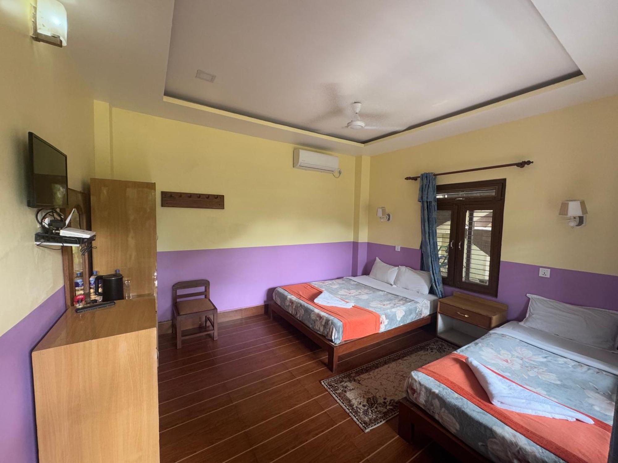Jungle Wildlife Camp Hotel Саураха Екстериор снимка