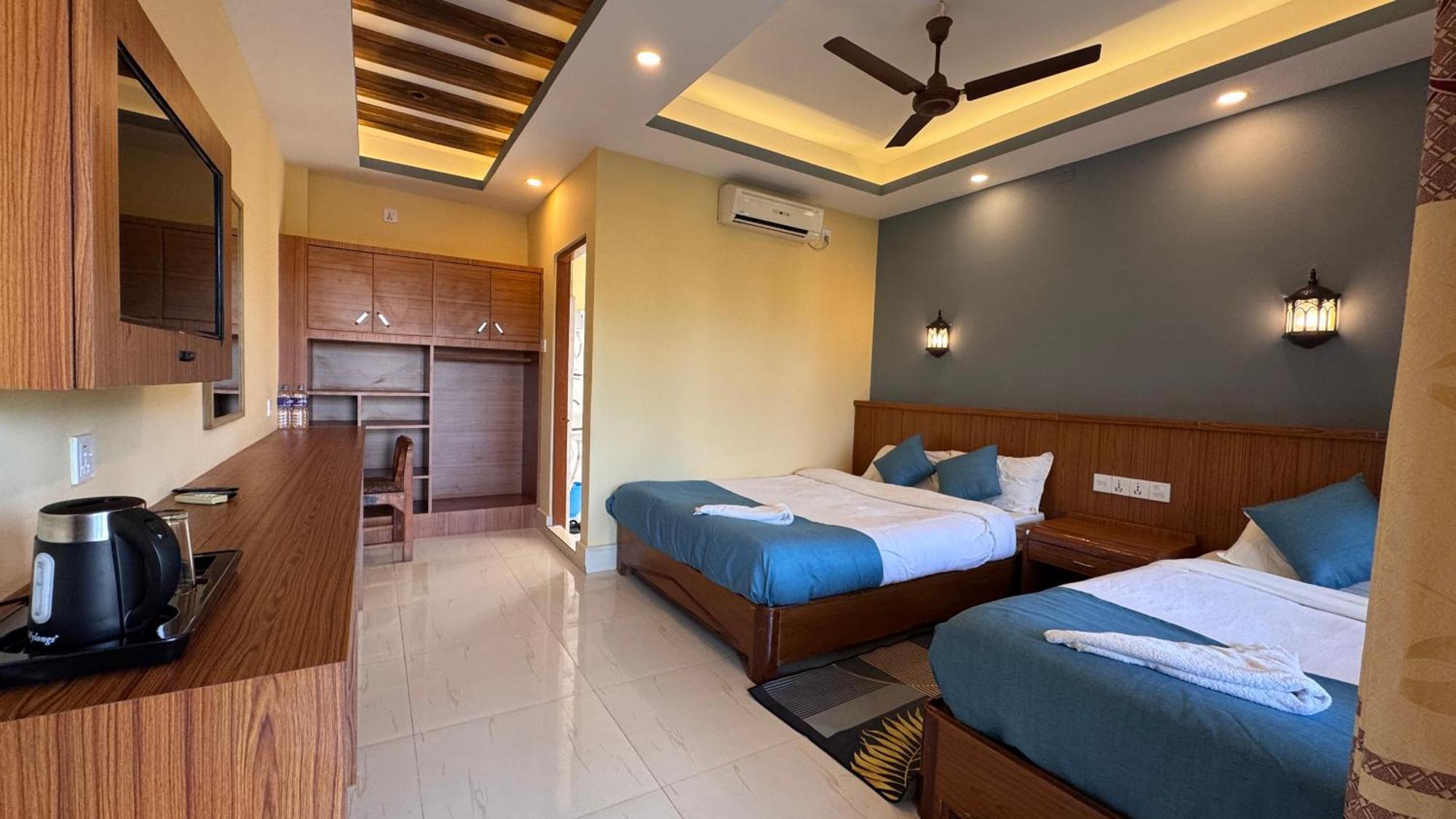 Jungle Wildlife Camp Hotel Саураха Екстериор снимка