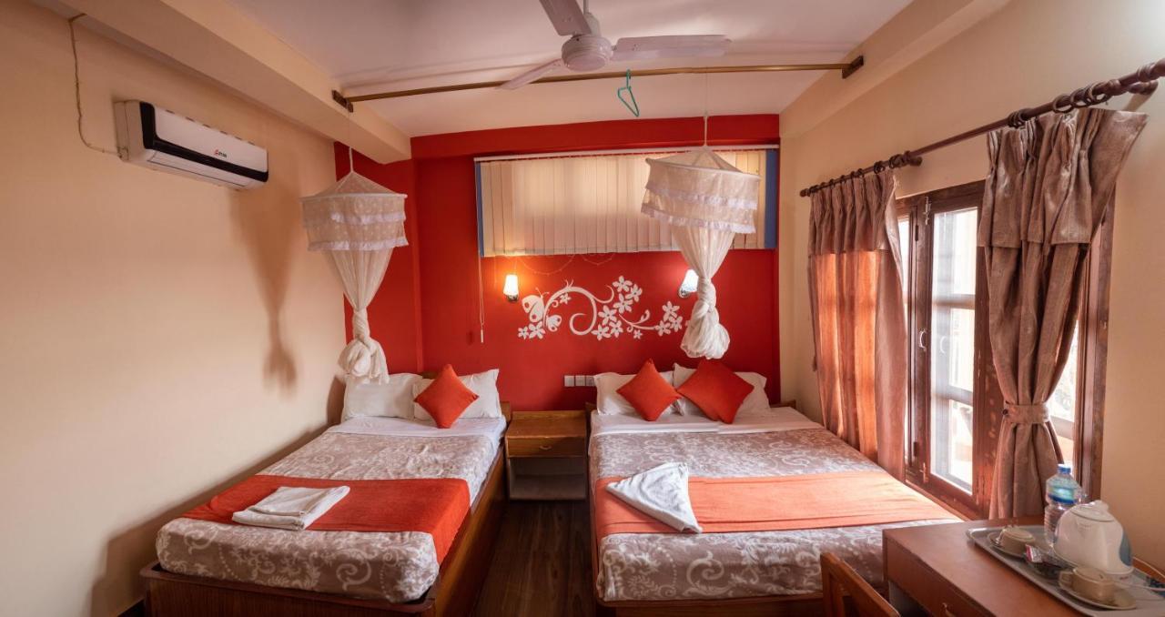 Jungle Wildlife Camp Hotel Саураха Екстериор снимка